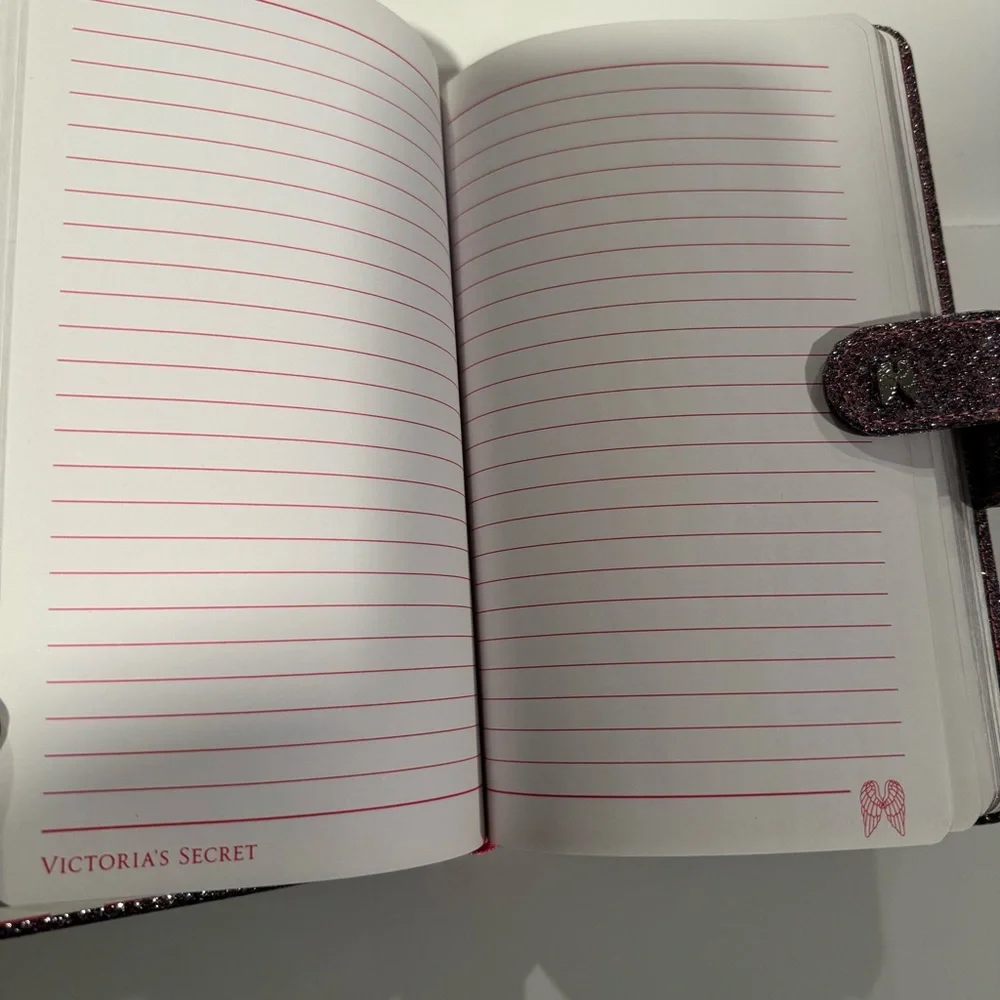 VICTORIA'S SECRET ANGEL WING PURPLE GLITTER JOURNAL NOTEBOOK No Pen